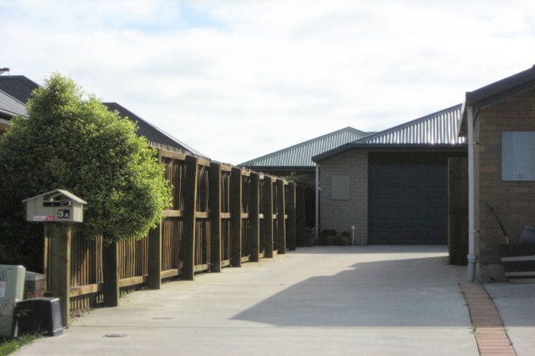 Photo of property in 3a Riverview Road, Rangiora, 7400