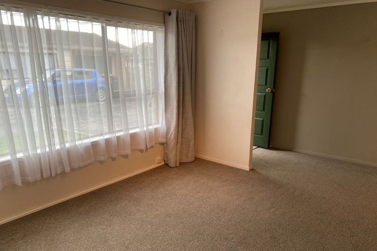 Photo of property in 2 Short Street, Papakura, 2110