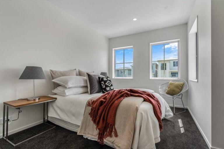 Photo of property in 11 Fernly Rise, Flat Bush, Auckland, 2019
