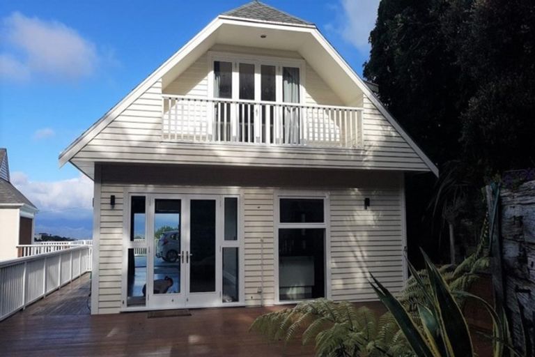 Photo of property in 50 Baroda Street, Khandallah, Wellington, 6035