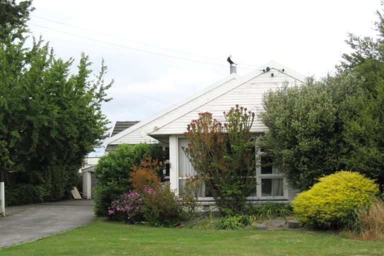 Photo of property in 6 Bendale Place, Avonhead, Christchurch, 8042