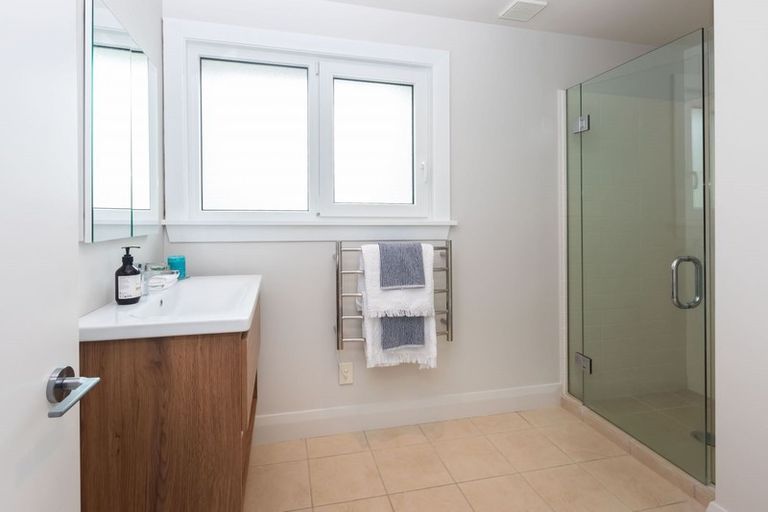 Photo of property in 11 Lloyd Street, Strowan, Christchurch, 8052