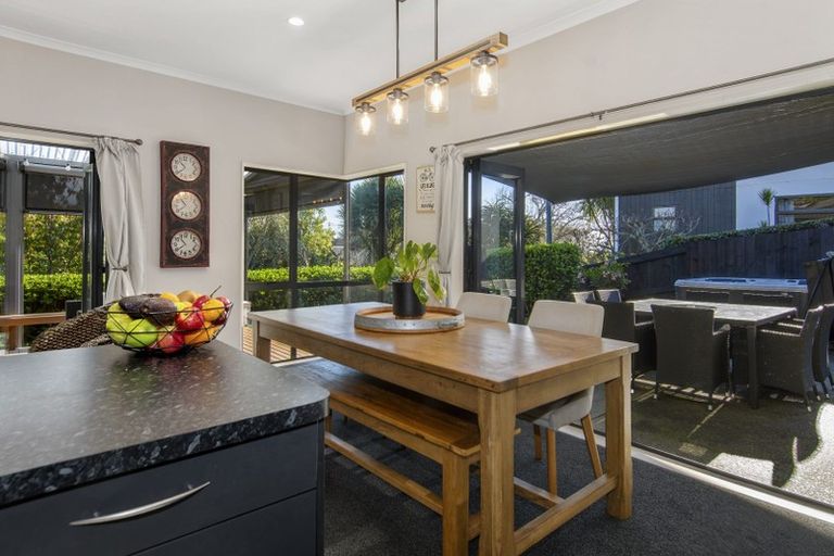 Photo of property in 15 Riddington Rise, Ohauiti, Tauranga, 3112