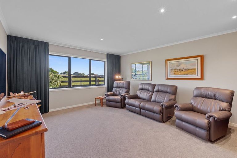 Photo of property in 50 William Andrew Road, Pukekohe, 2120