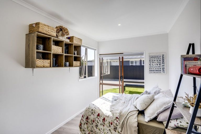 Photo of property in 37 Norwich Crescent, Tamatea, Napier, 4112