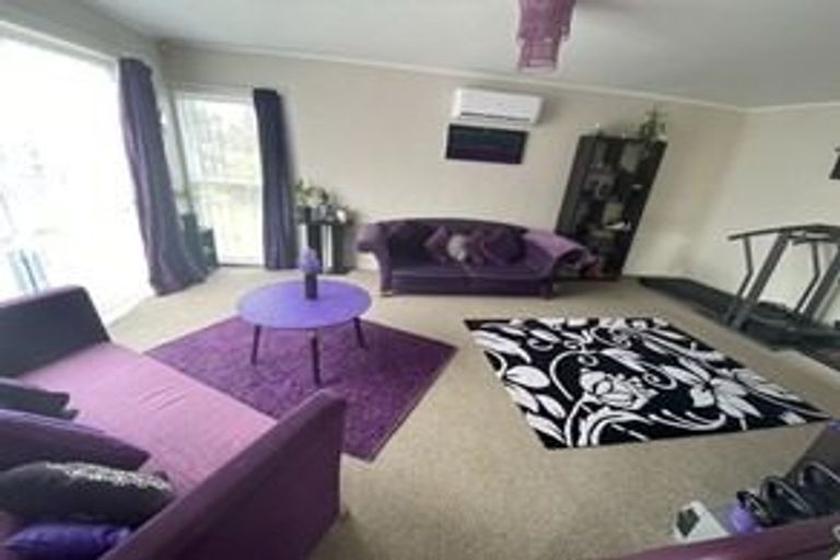 Photo of property in 66 Cargill Street, Papakura, 2110