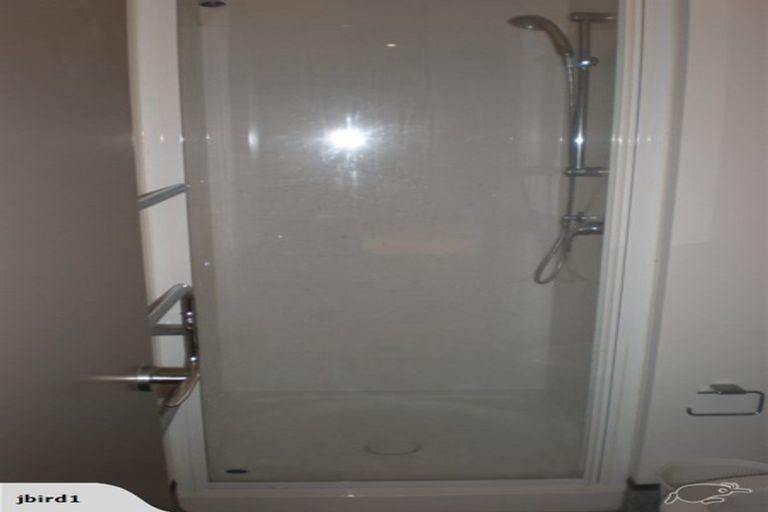 Photo of property in Dual Apartments, 108/142 Vivian Street, Te Aro, Wellington, 6011