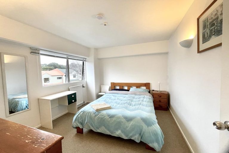 Photo of property in Capital Hill Apartments, 11/54 Hill Street, Thorndon, Wellington, 6011
