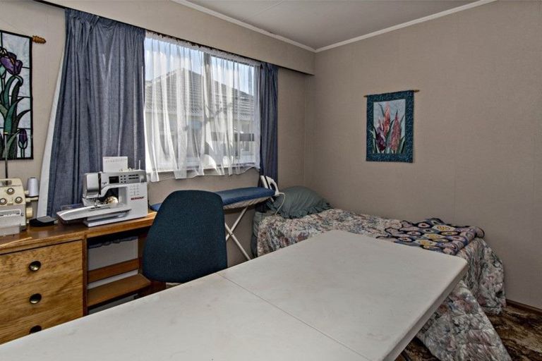 Photo of property in 26 Roseness Street, Palmerston, 9430