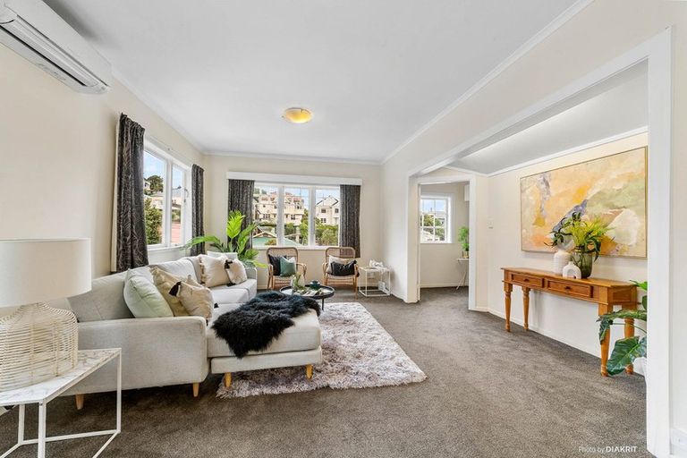 Photo of property in 48 Hohiria Road, Hataitai, Wellington, 6021