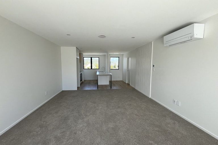 Photo of property in 1/10 Pascoe Avenue, Paremata, Porirua, 5026