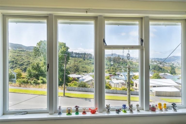 Photo of property in 167 Brockville Road, Brockville, Dunedin, 9011