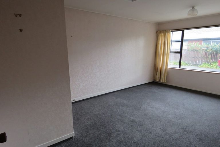 Photo of property in 2/246 Avonhead Road, Avonhead, Christchurch, 8042