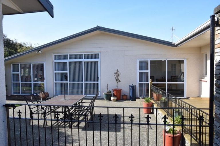 Photo of property in 73 Carlyle Street, Hawthorndale, Invercargill, 9810