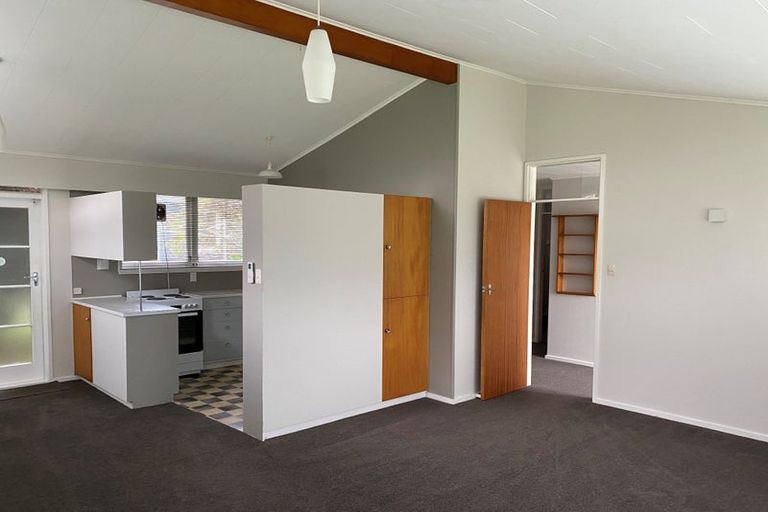 Photo of property in 2 Allen Road, Raumati Beach, Paraparaumu, 5032