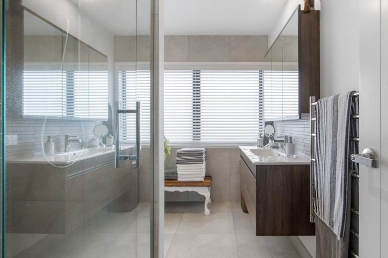 Photo of property in 13 Stingray Drive, Omokoroa, 3114