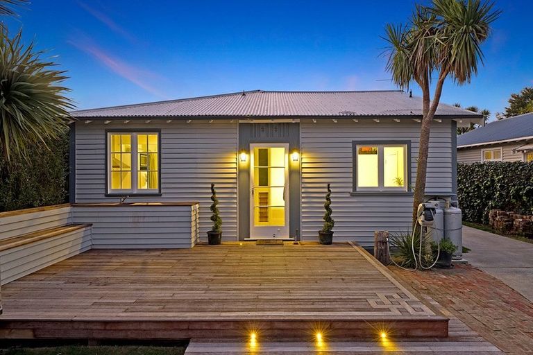 Photo of property in 20 Bletsoe Avenue, Spreydon, Christchurch, 8024