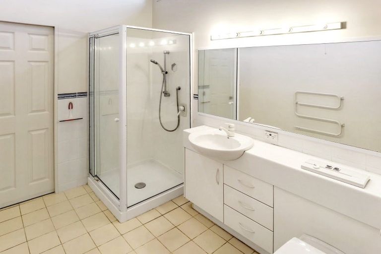 Photo of property in 99 Onetaunga Road, Chatswood, Auckland, 0626