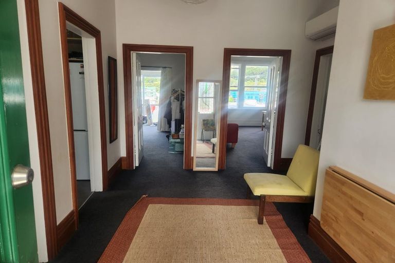 Photo of property in 1/12 Myrtle Crescent, Mount Cook, Wellington, 6021