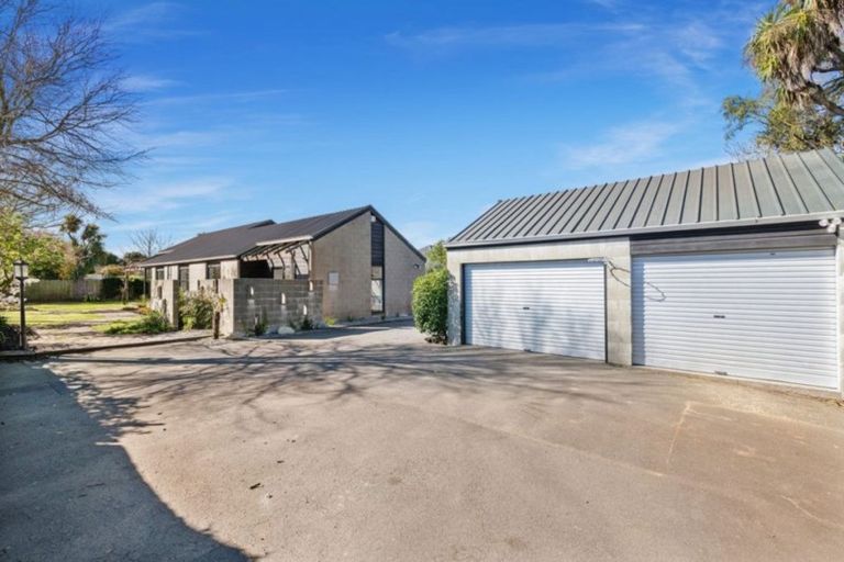 Photo of property in 114a East Belt, Lincoln, 7608