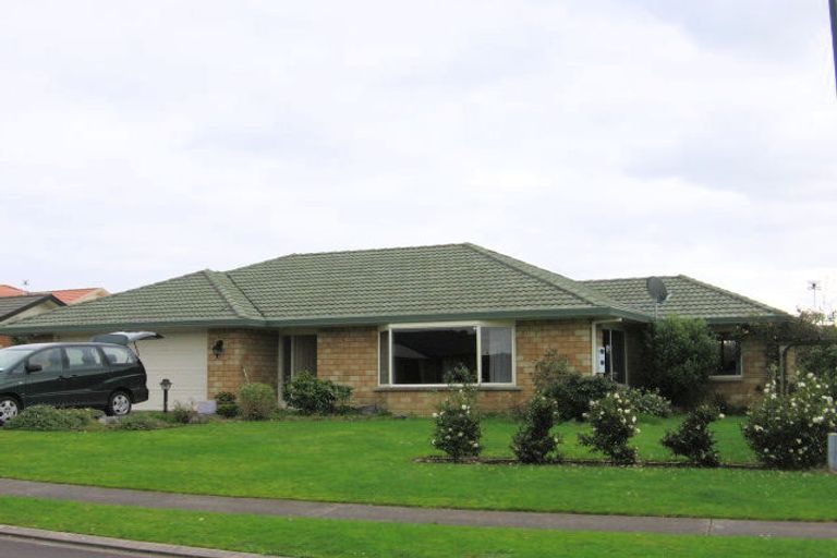 Photo of property in 23 Athenry Place, Dannemora, Auckland, 2016