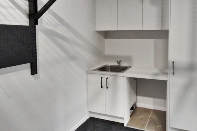 Photo of property in 37c Tabitha Crescent, Henderson, Auckland, 0612