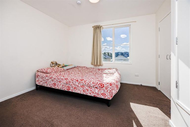 Photo of property in 41 Kirikiri Lane, East Tamaki, Auckland, 2013