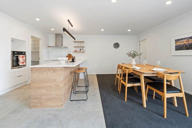 Photo of property in 9 Paihere Street, Huapai, Kumeu, 0810