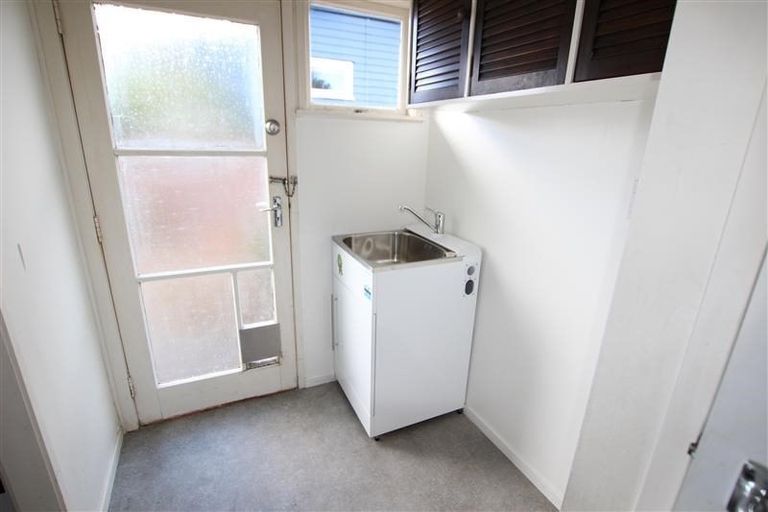 Photo of property in 2/21 Gardner Avenue, New Lynn, Auckland, 0600