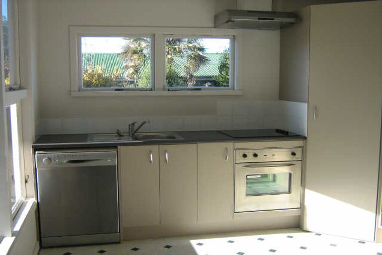 Photo of property in 3 Munro Street, Pleasant Point, 7903