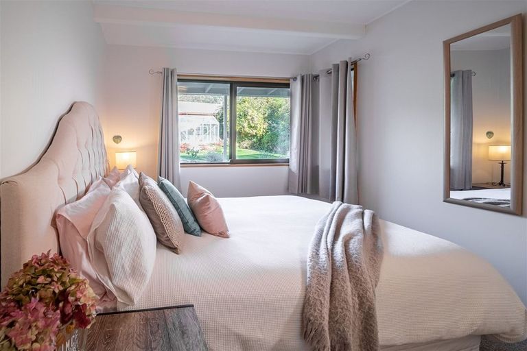 Photo of property in 43 Cheviot Street, Roxburgh, 9500