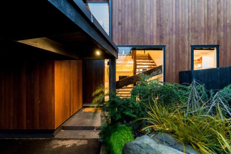 Photo of property in 203 Highcliff Road, Shiel Hill, Dunedin, 9013