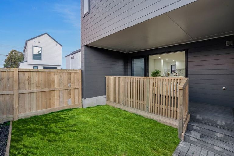 Photo of property in 7/19 Calvert Avenue, Mangere East, Auckland, 2024