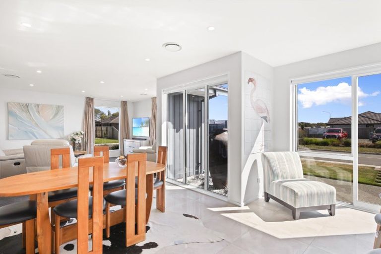 Photo of property in 1 Tara Crescent, Woodend, 7610