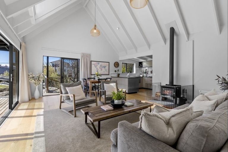 Photo of property in 194 Peninsula Road, Kawarau Falls, Queenstown, 9300