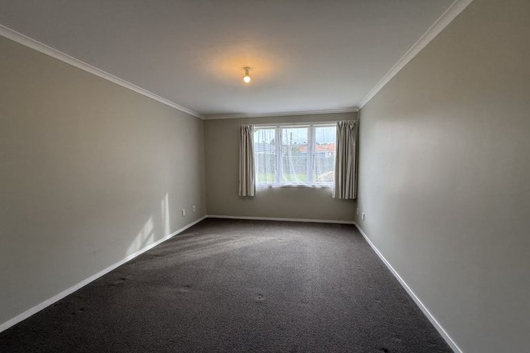 Photo of property in 32 Aliford Avenue, One Tree Hill, Auckland, 1061