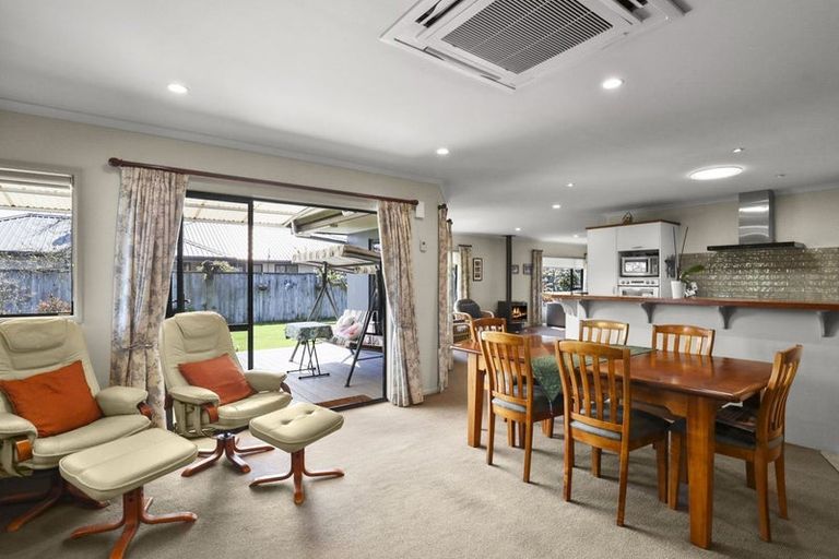 Photo of property in 11 Pelorus Place, Redwoodtown, Blenheim, 7201