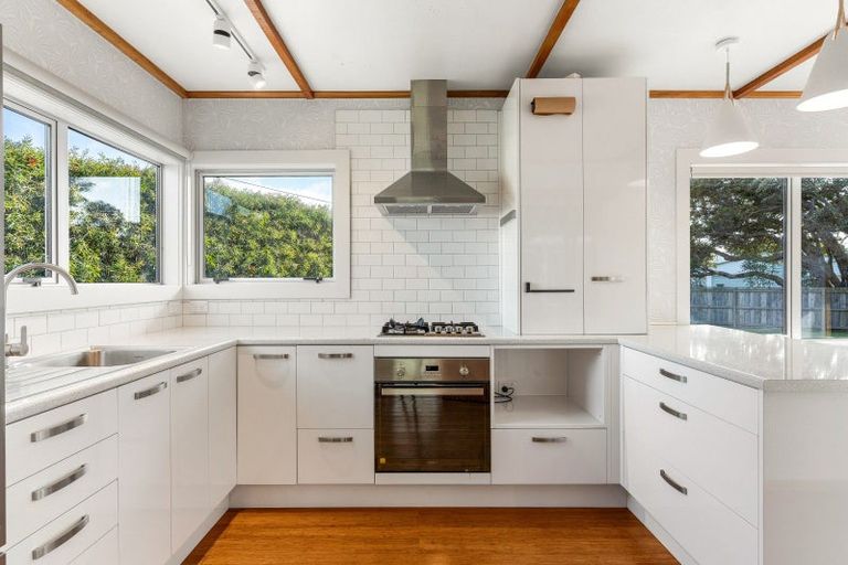 Photo of property in 217 Kiwi Road, Whangamata, 3620