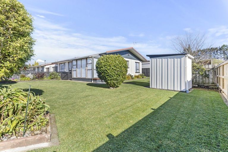 Photo of property in 10b Kauri Street, Inglewood, 4330