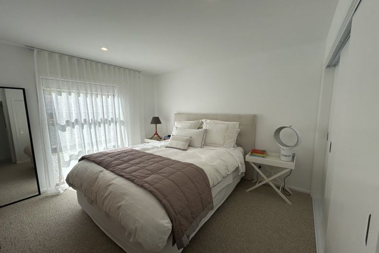 Photo of property in 29 Tomtit Crescent, Lake Hawea, 9382