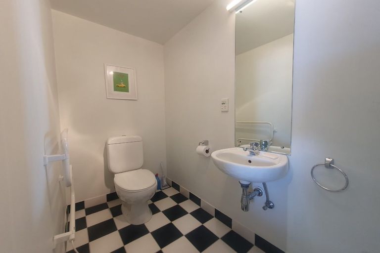 Photo of property in 3e/250 Richmond Road, Grey Lynn, Auckland, 1021