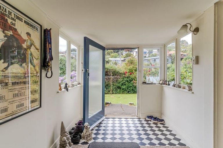 Photo of property in 7 Kellas Street, Macandrew Bay, Dunedin, 9014