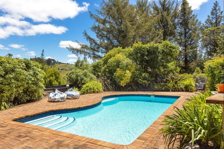 Photo of property in 2 Pinestead Reach, Stillwater, Silverdale, 0993