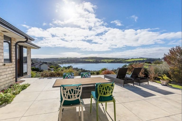 Photo of property in 15 Clansman Terrace, Gulf Harbour, Whangaparaoa, 0930
