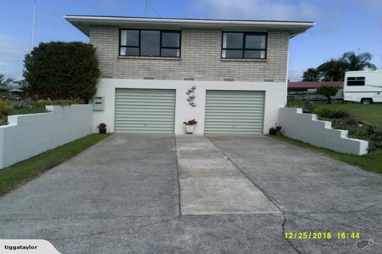 Photo of property in 4 Giles Way, Tanners Point, Katikati, 3177