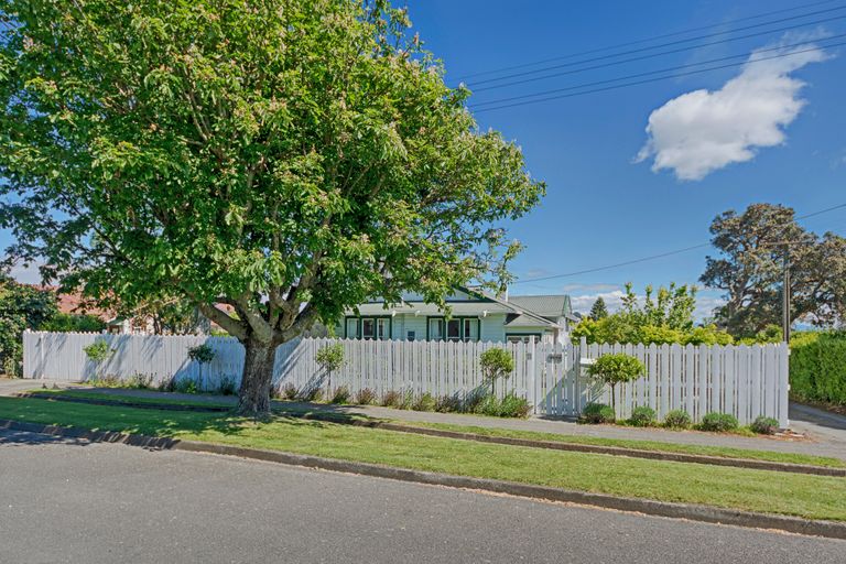 Photo of property in 11 Edward Street, Richmond, 7020