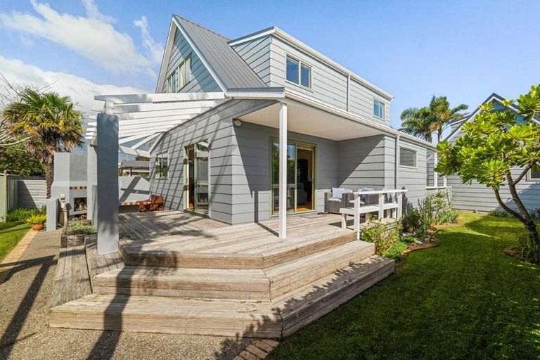 Photo of property in 12 Hereford Place, Waihi Beach, 3611