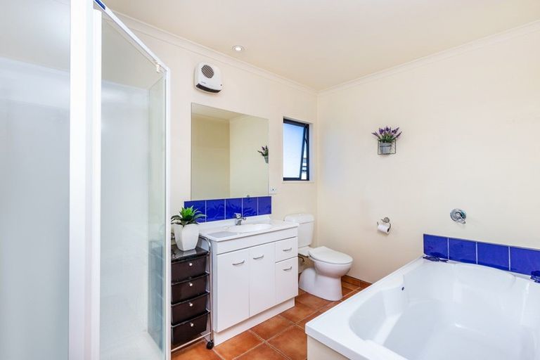 Photo of property in 31 Vaucluse Drive, Nukuhau, Taupo, 3330