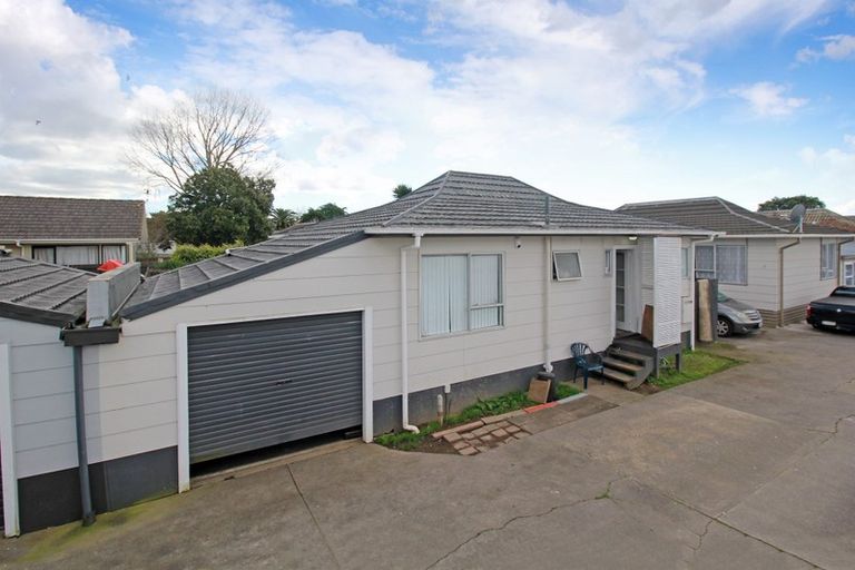 Photo of property in 2/187a Buckland Road, Mangere East, Auckland, 2024