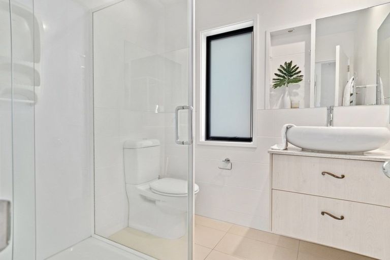 Photo of property in 4 Hillcrest Road, Otumoetai, Tauranga, 3110